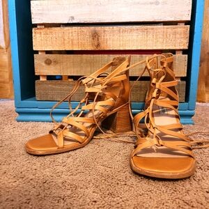 Steve Madden Gladiator Heels 9.5